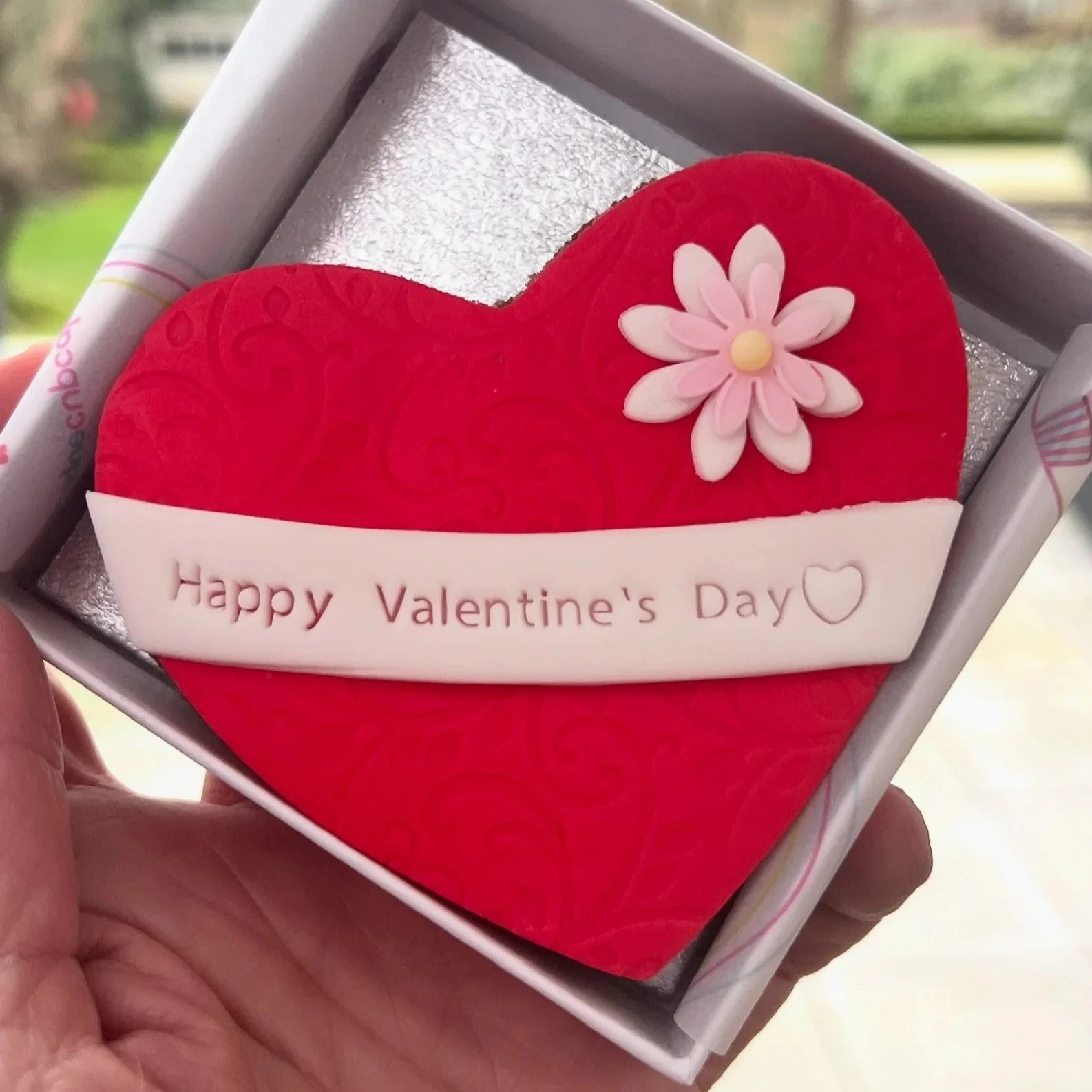 Personalised Letterbox Friendly Cake– UK nationwide delivery