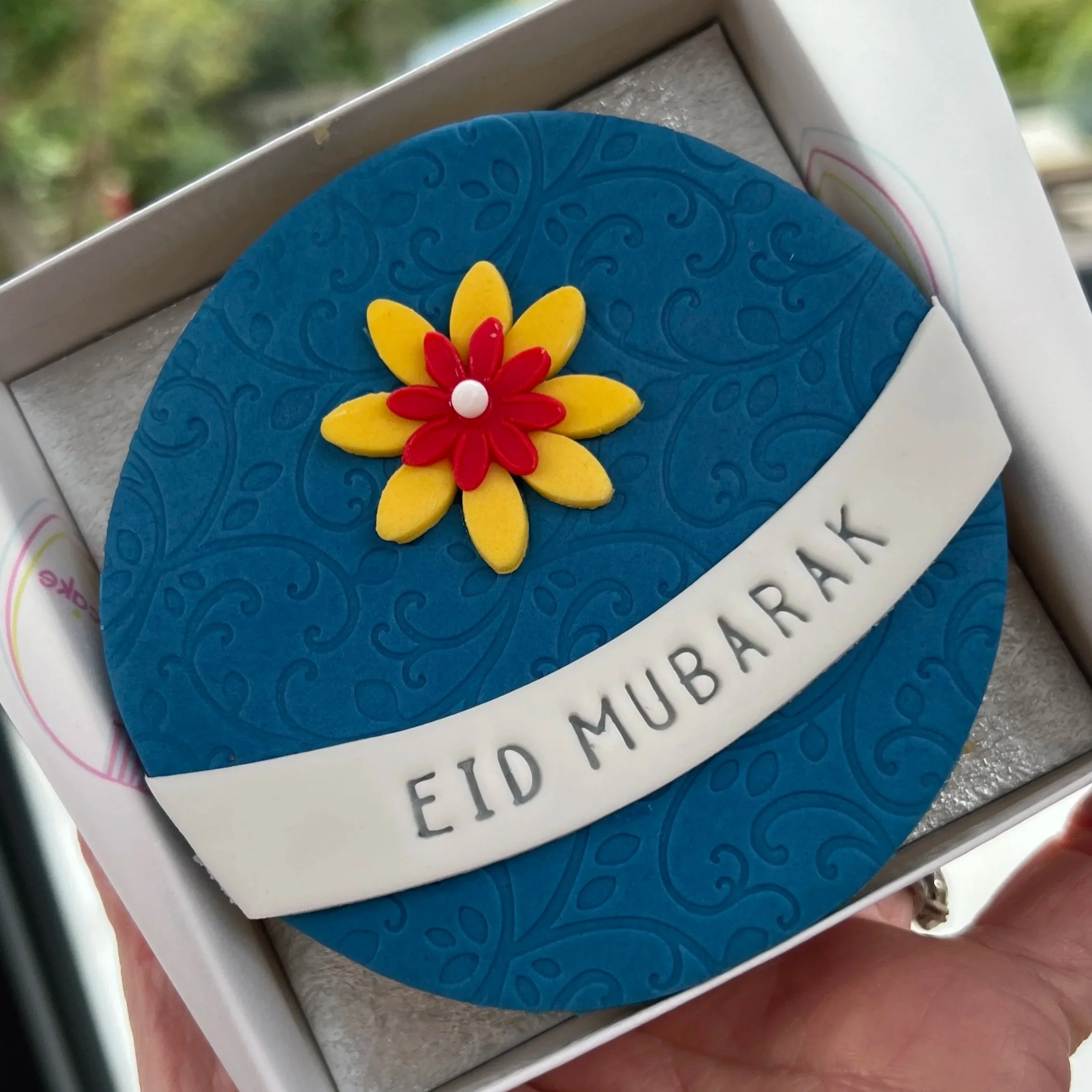 Personalised Letterbox Friendly Cake– UK nationwide delivery