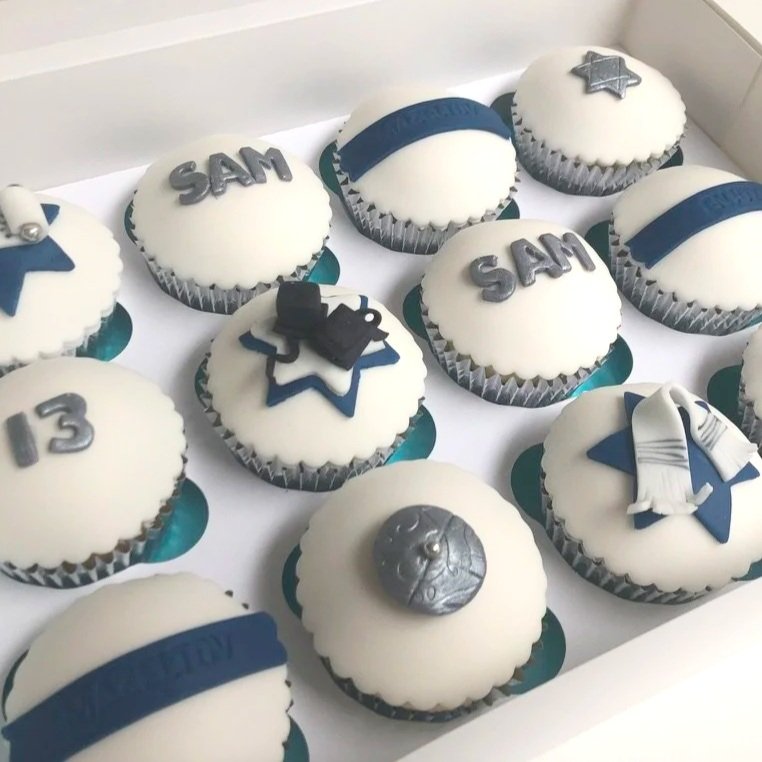 Personalised barmitzvah cupcake gift box for special occasions – UK nationwide delivery