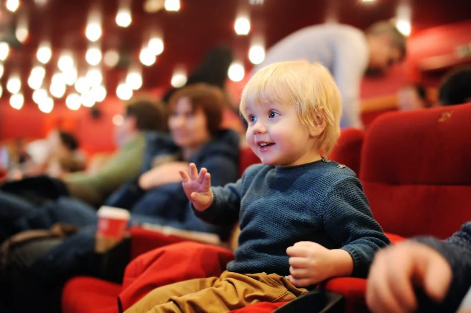 kid-watching-movie-e1523021232845.jpg