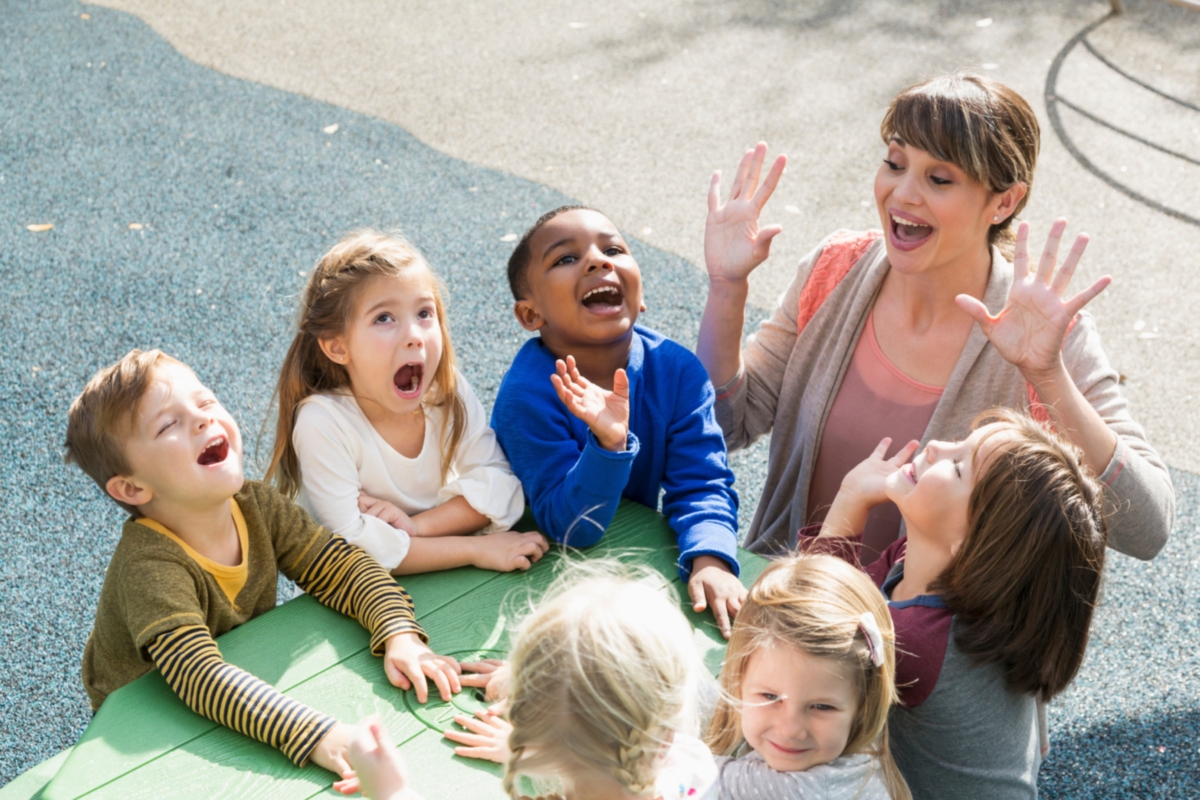 1200-64511133-singing-nursery-rhymes.jpg