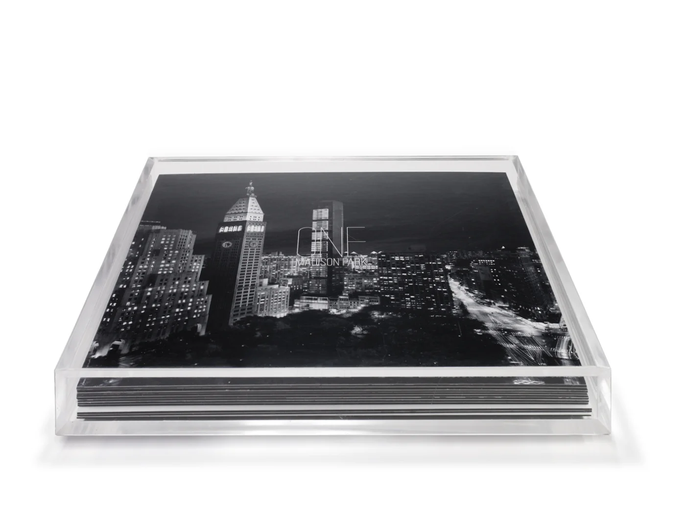 OMP_PLEXI_BOX_02_RT.jpg