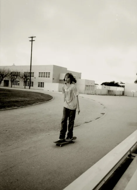 AnnaWolf_Skateboarder.jpg