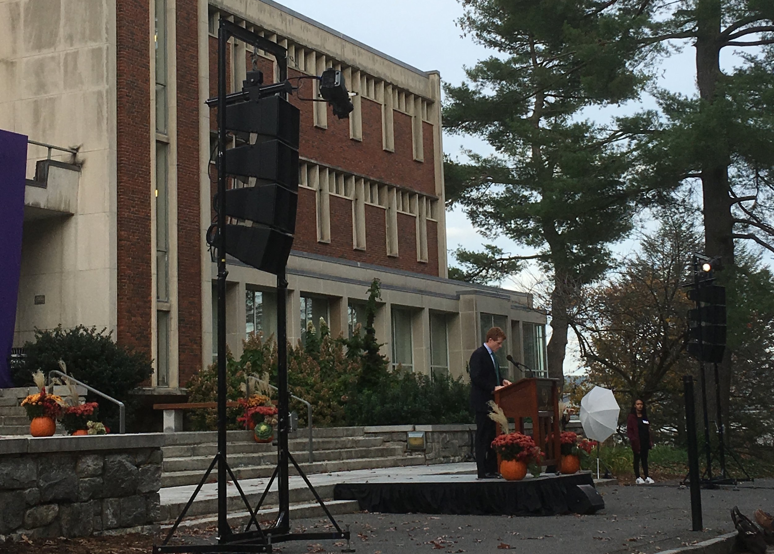  Rep. Joe Kennedy speaking in front of Frost Library at Amherst College. 