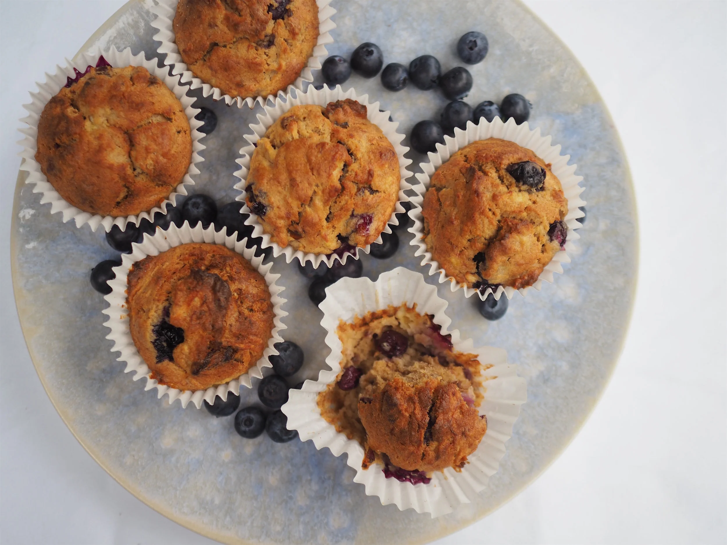 blueberry apple spelt muffins 2.jpg