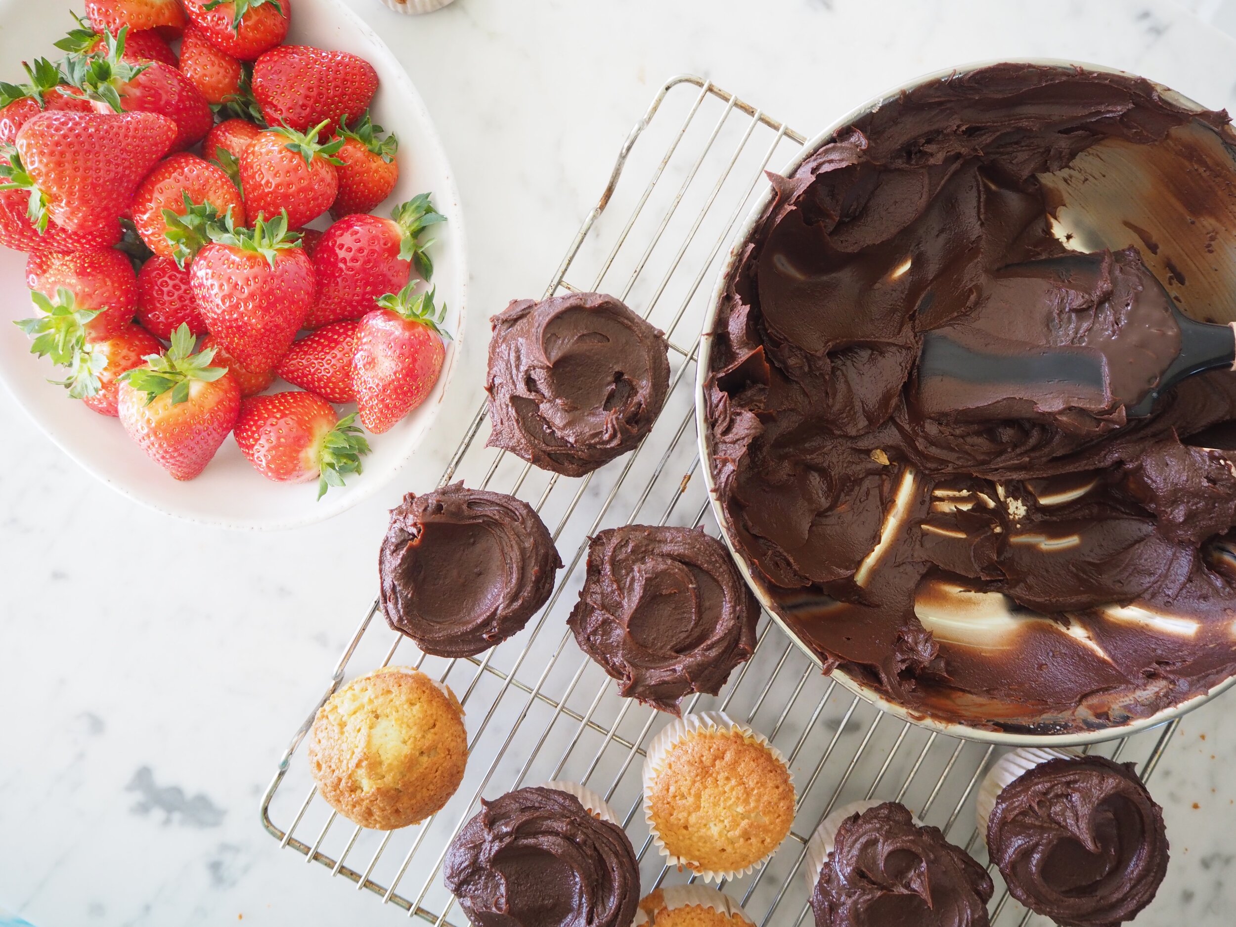 Vanilla Spelt Cupcakes with Chocolate Icing
