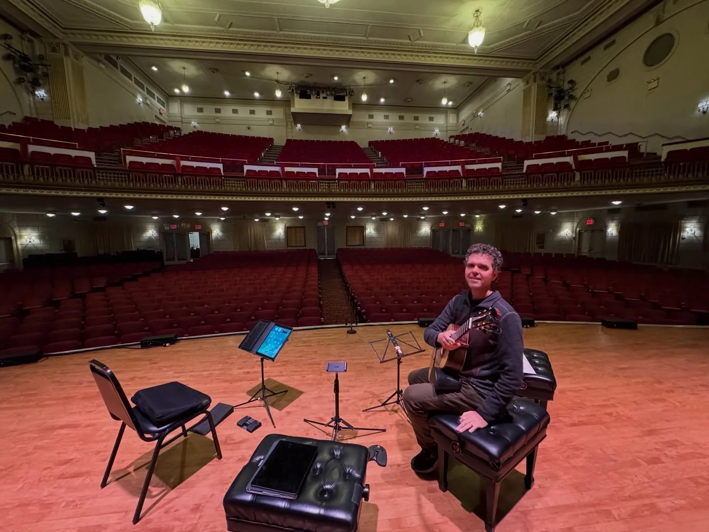 What an honor, privilege, and joy to play the amazing Town Hall in New York City today! The crowd was magnificent, all about the music. Here are a couple soundcheck pics.