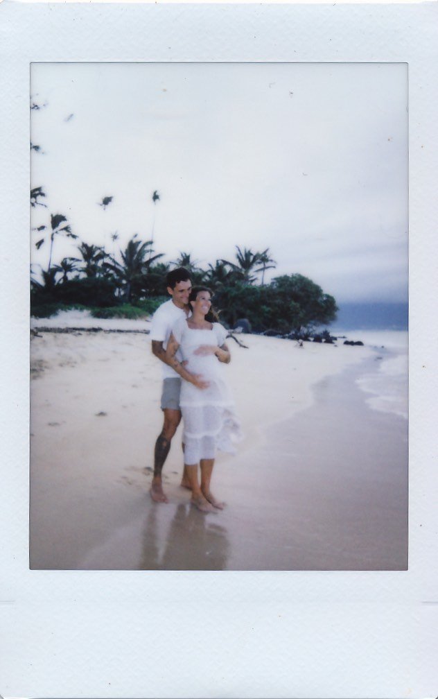 maternaty film maui polaroids-11.JPG