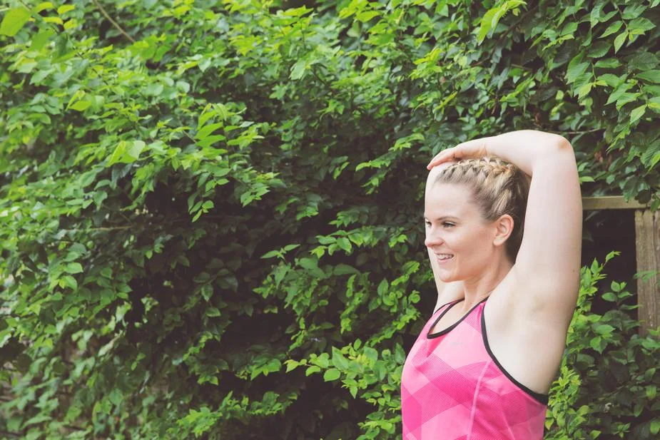 stretches-smiles_925x.jpg