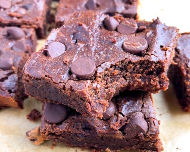 chickpea-brownies-3.jpg