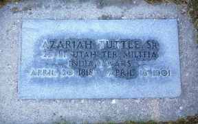 Azariah Tuttle gravestone.jpg