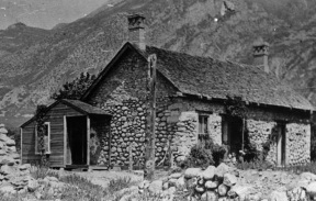 John Rowe Moyle home in Alpine