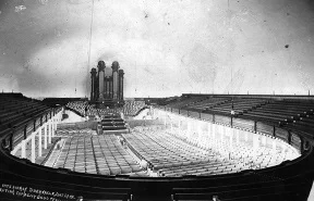 Tabernacle interior old.jpg