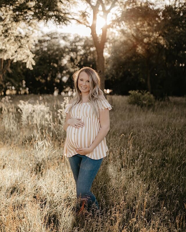 took the weekend completely off to celebrate one of my besties in nash

back to several sessions this week &mdash; but for now we can all just admire this beautiful momma to be 🤍