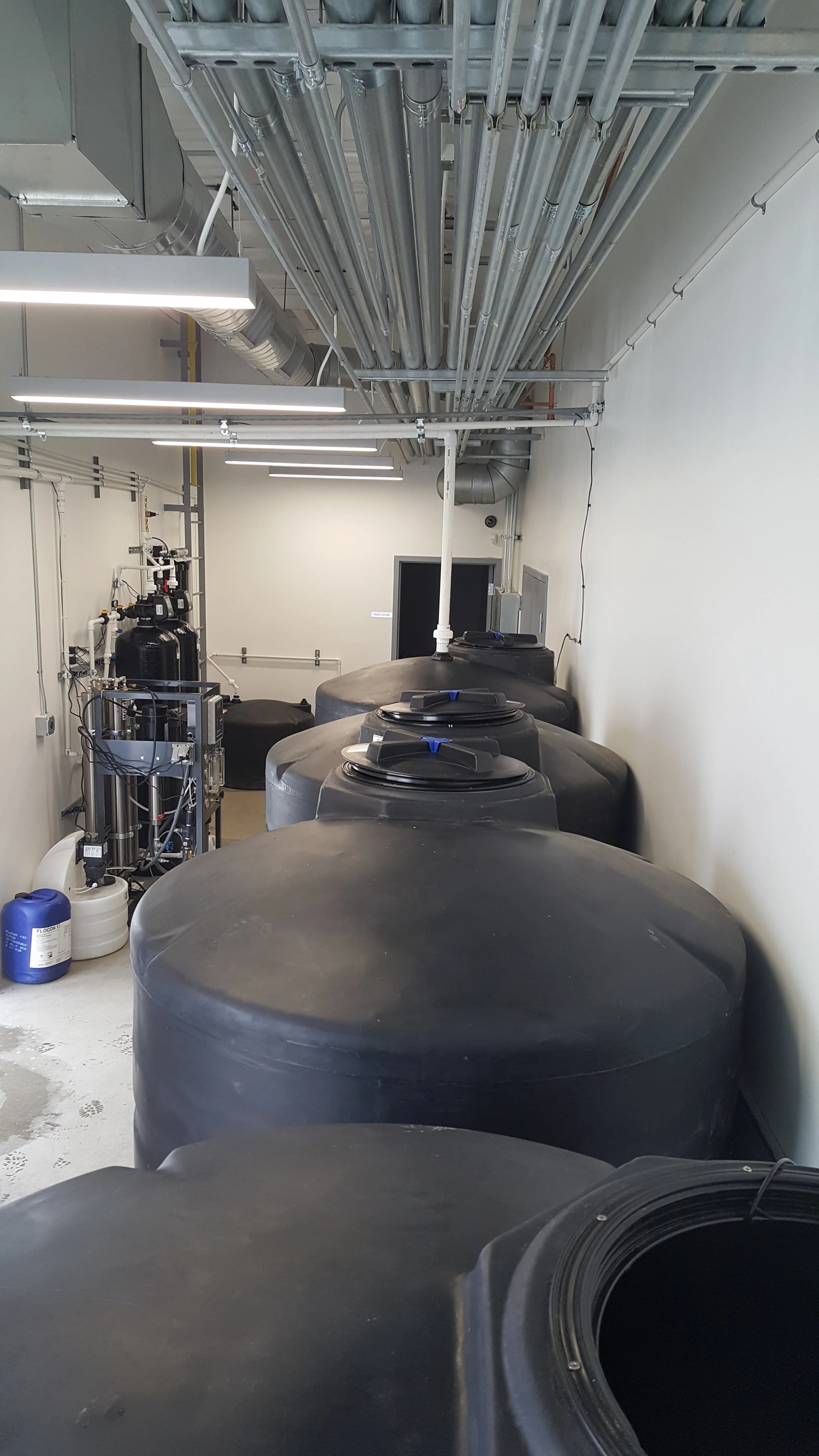 Water storage (6000 gal) for indoor cannabis cultivation fertigation/irrigation installation - Palm Springs