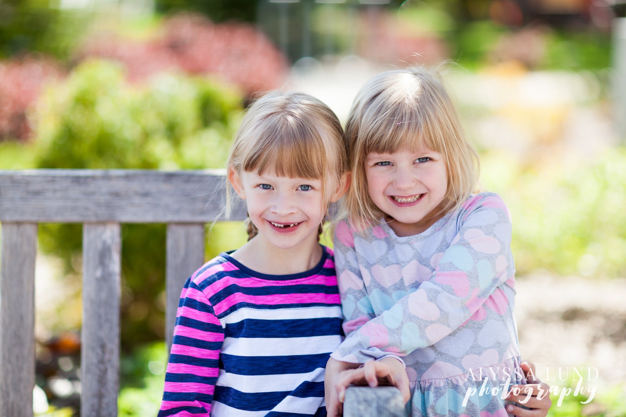Minneapolis-Engagement-Session-with-Daughters-2