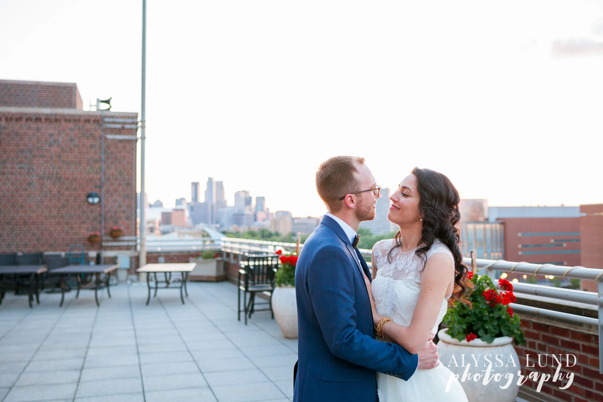 Minneapolis-Campus-Club-Wedding-30