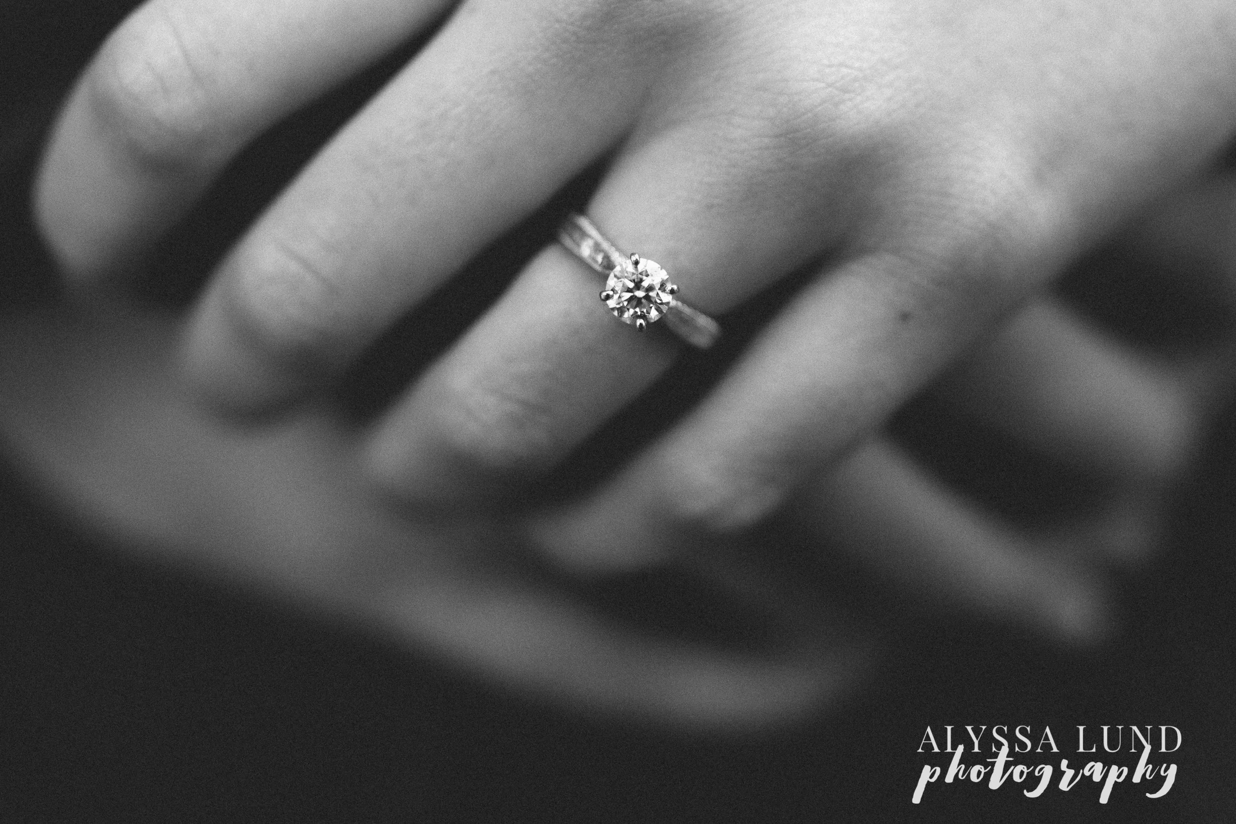 St. Paul Fall Engagement Session ring detail