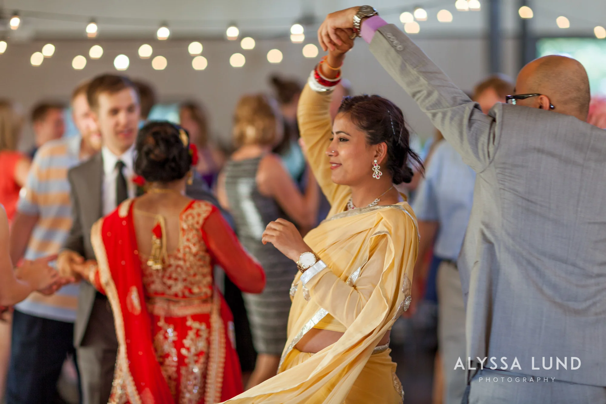 Minneapolis Outdoor Wedding Candids-26