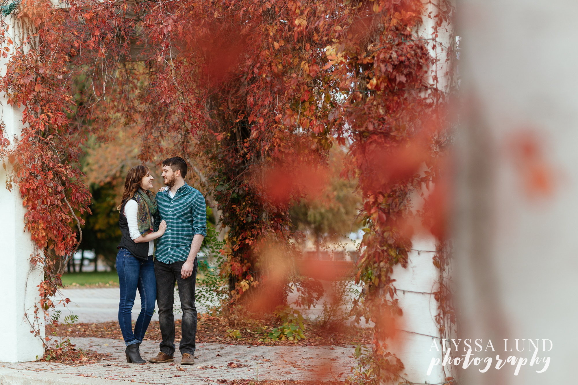St. Paul Fall Engagement Session downtown