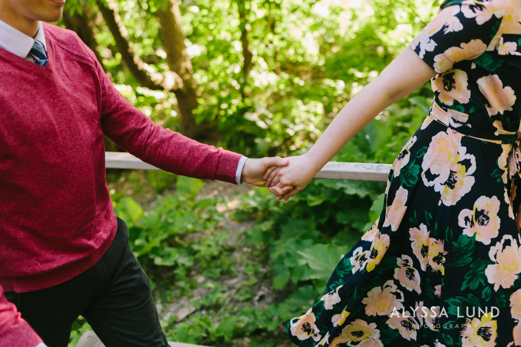 St.-Anthony-Main-Engagement-Session-04.jpg