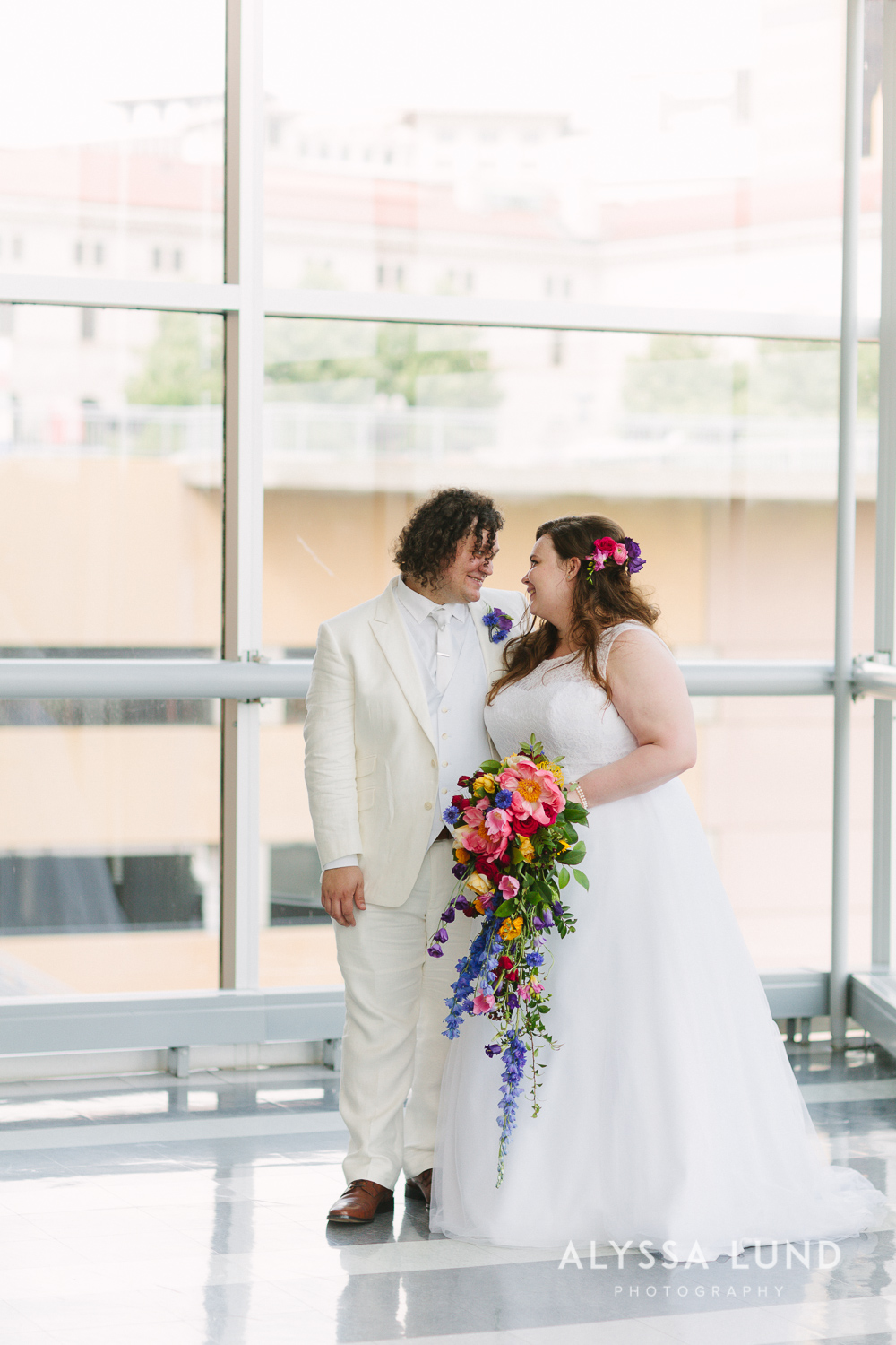 Science Museum of Minnesota Wedding by Alyssa Lund Photography-16.jpg