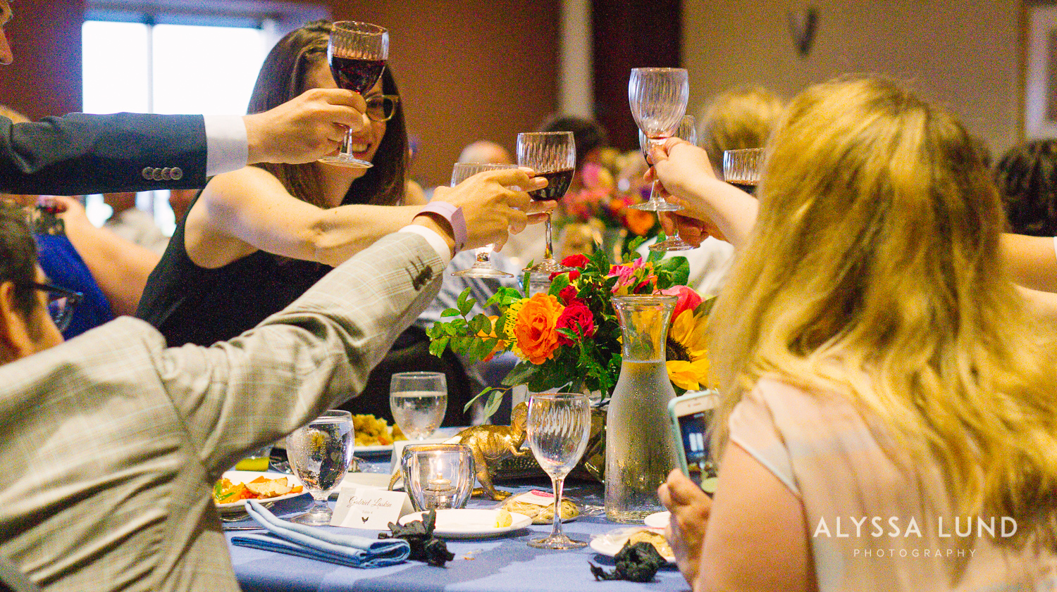 Science Museum of Minnesota Wedding by Alyssa Lund Photography-43.jpg