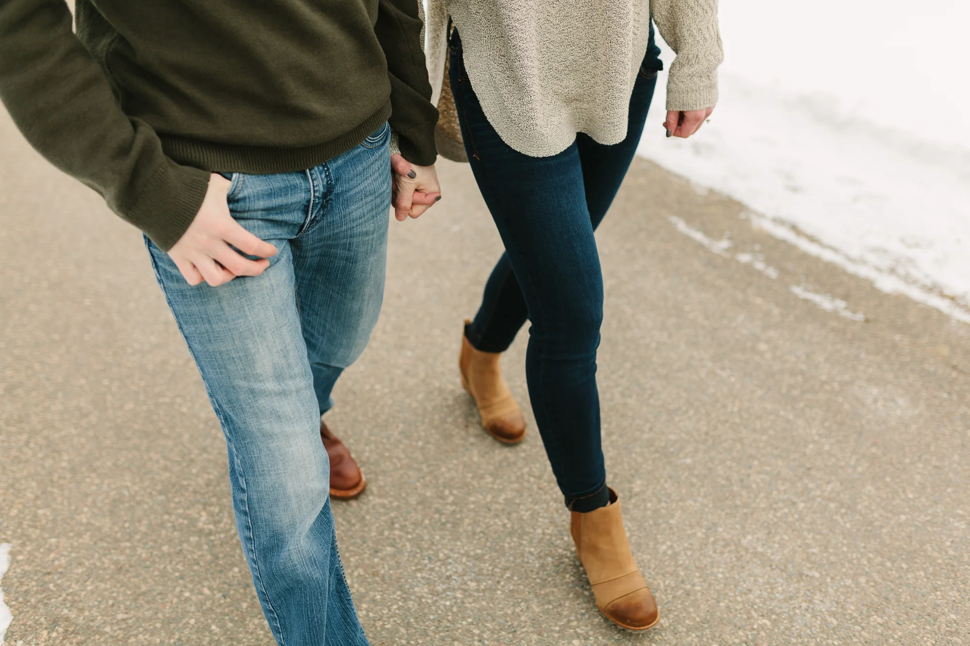 Hannah Matt winter engagement-02.jpg