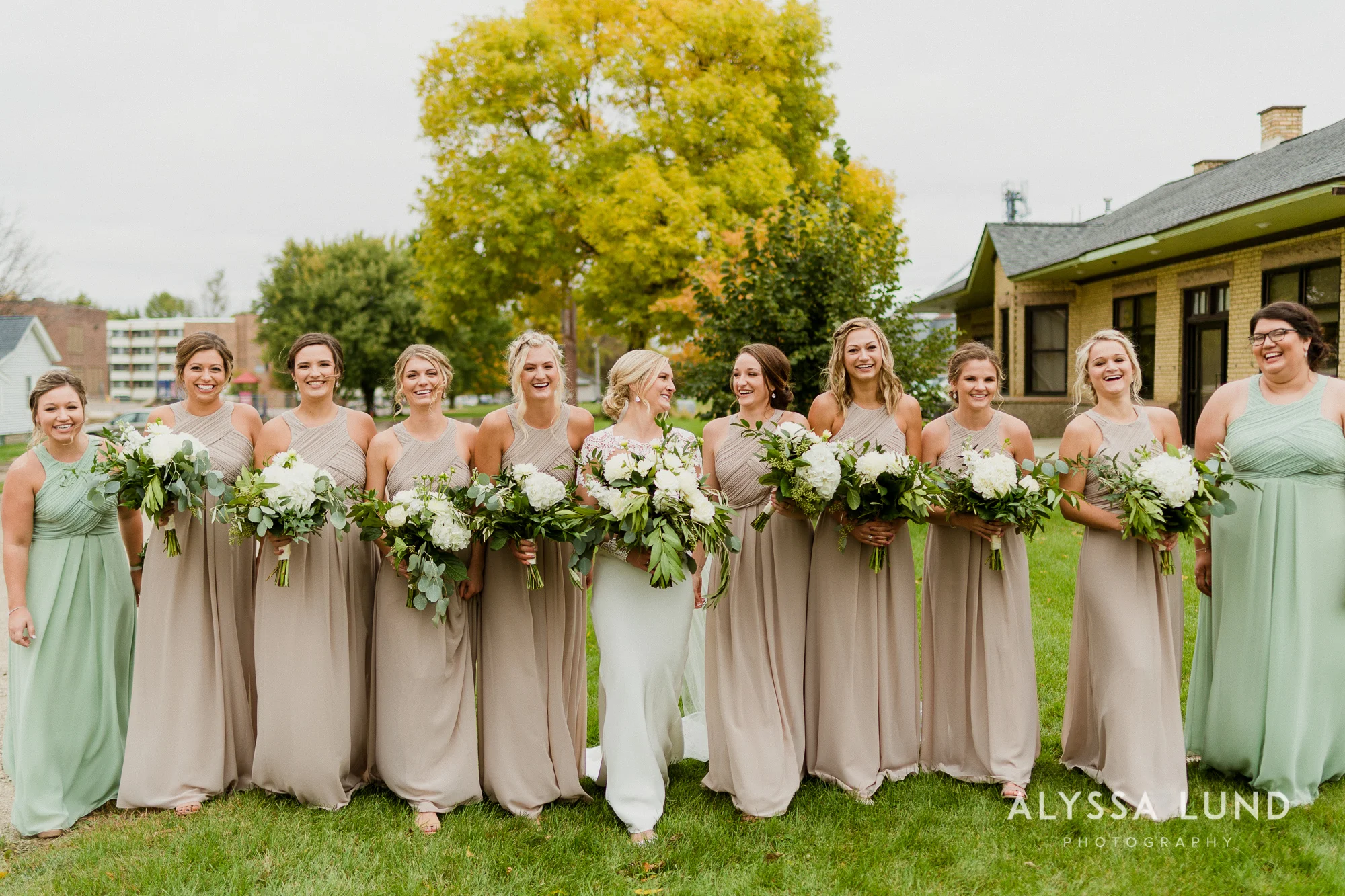 Hannah Matt Wedding-099.jpg