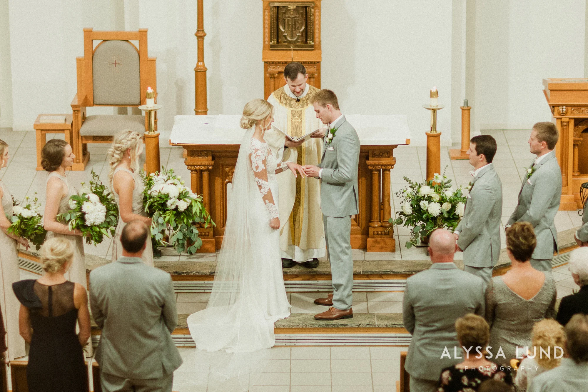 Hannah Matt Wedding-233.jpg