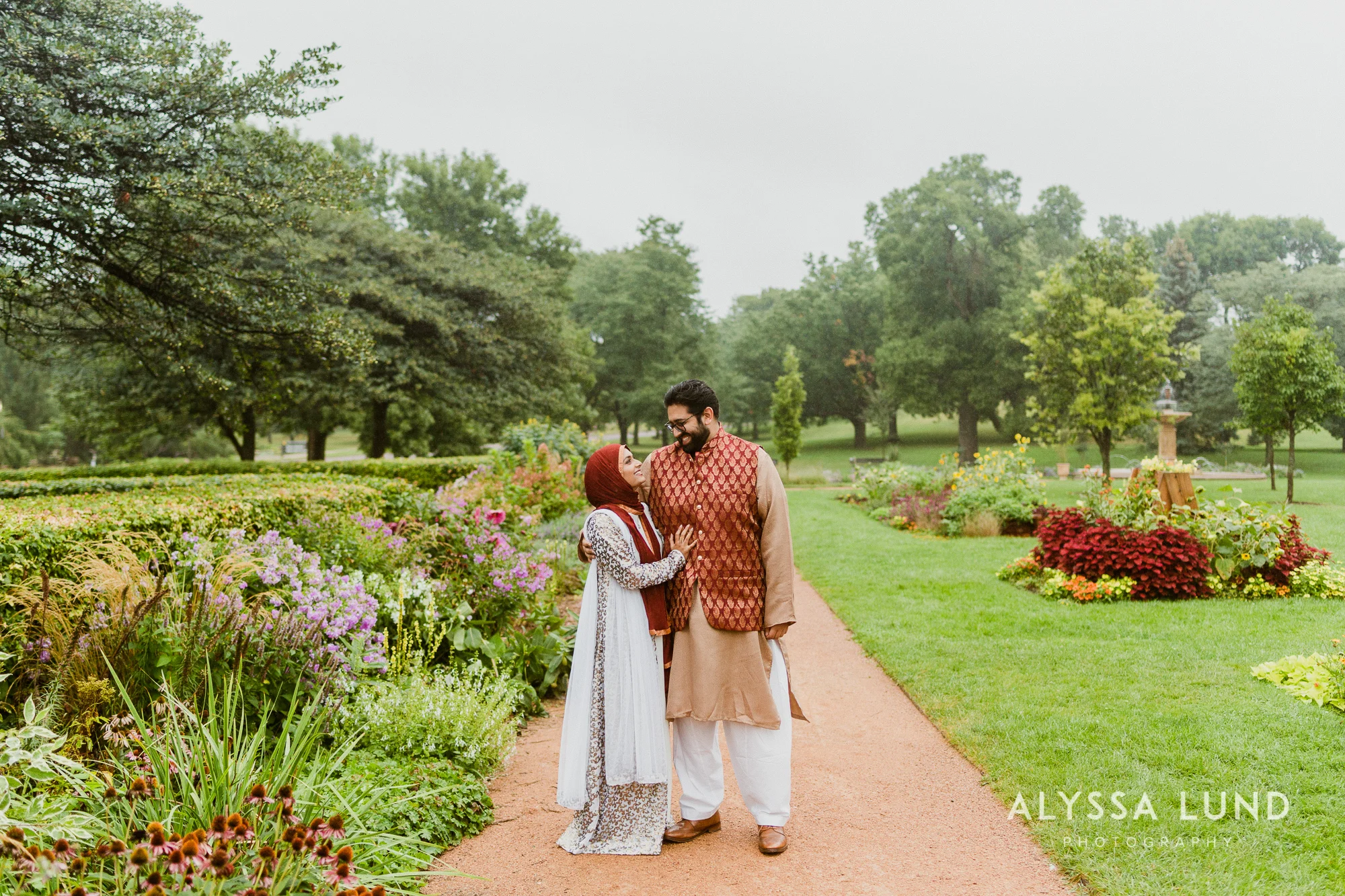 Rainy Minneapolis Engagement Session at Lyndale Park Gardens-19.jpg