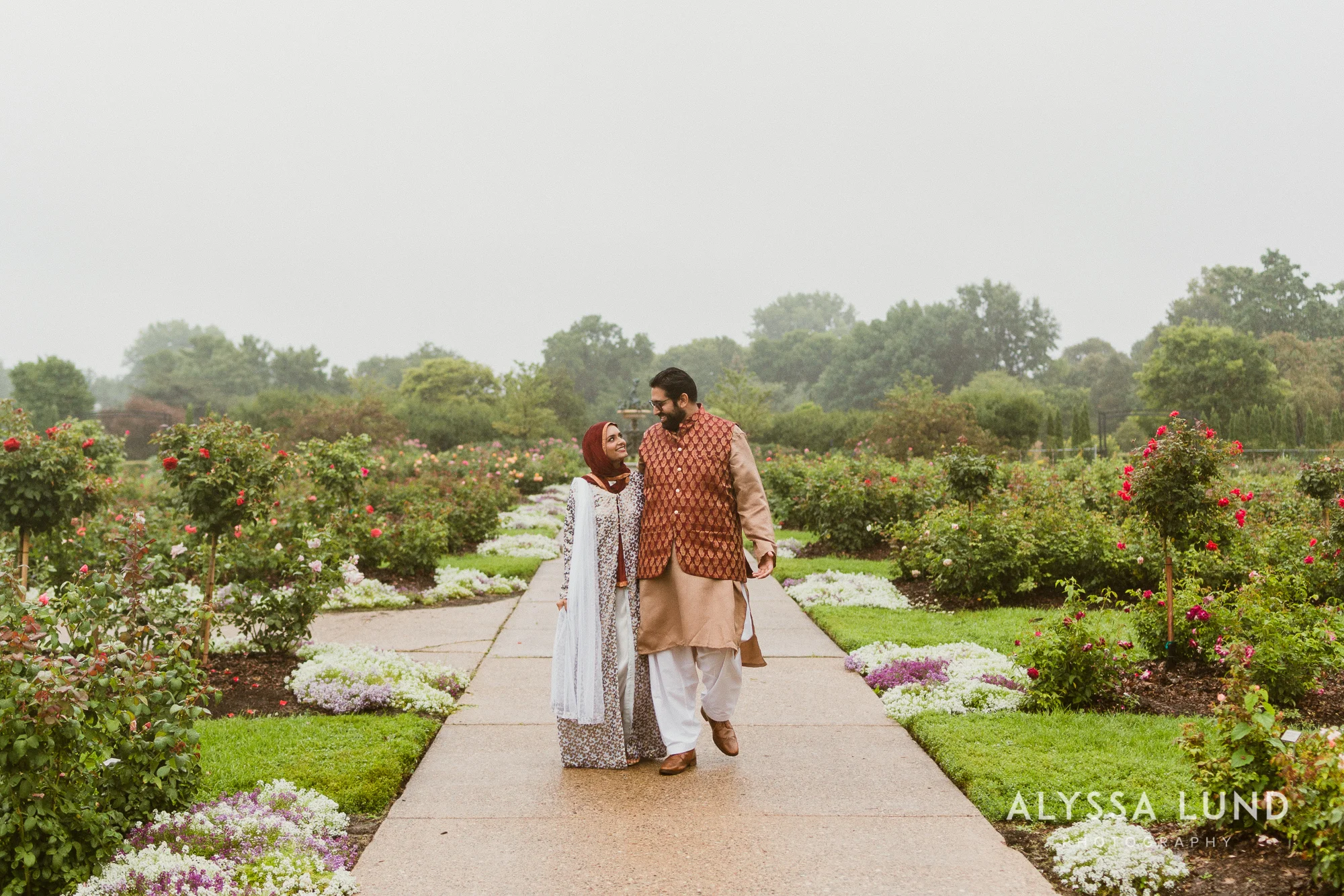 Rainy Minneapolis Engagement Session at Lyndale Park Gardens-26.jpg