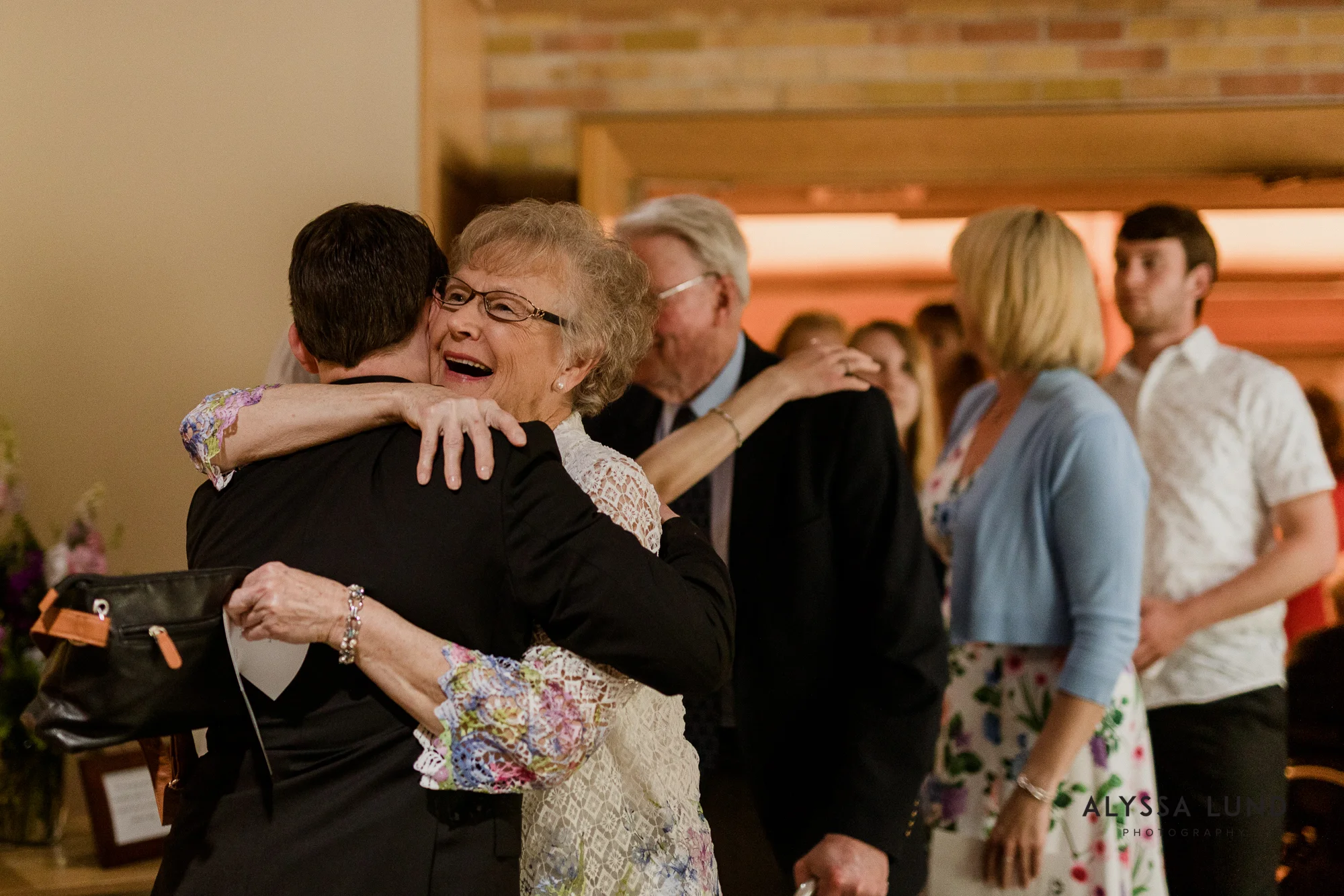 Lowell Inn Stillwater Wedding Photography-21.jpg