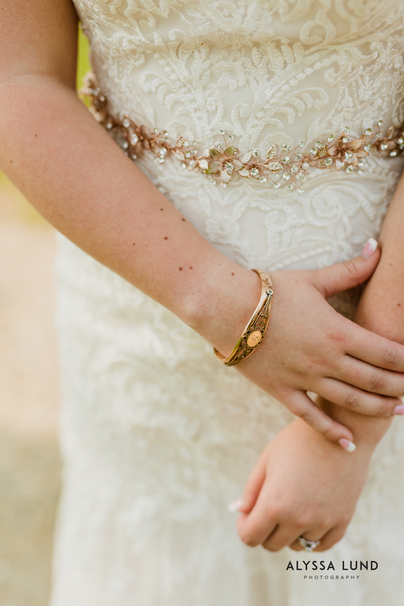 Colorful bohemian wedding photography at Golden Oak Farm-37.jpg