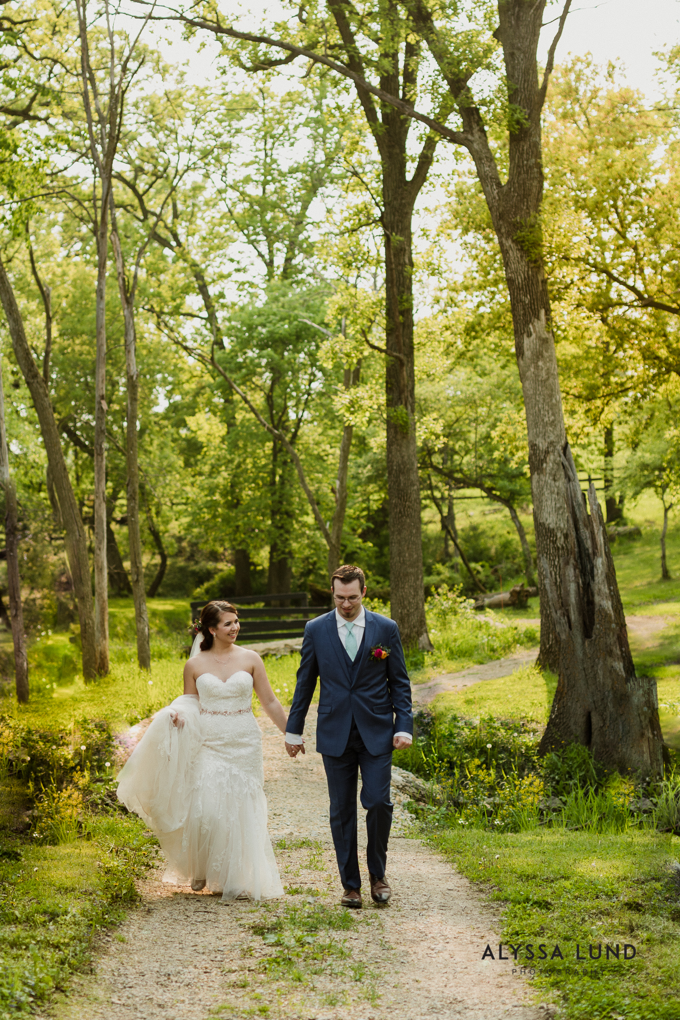 Colorful bohemian wedding photography at Golden Oak Farm-42.jpg