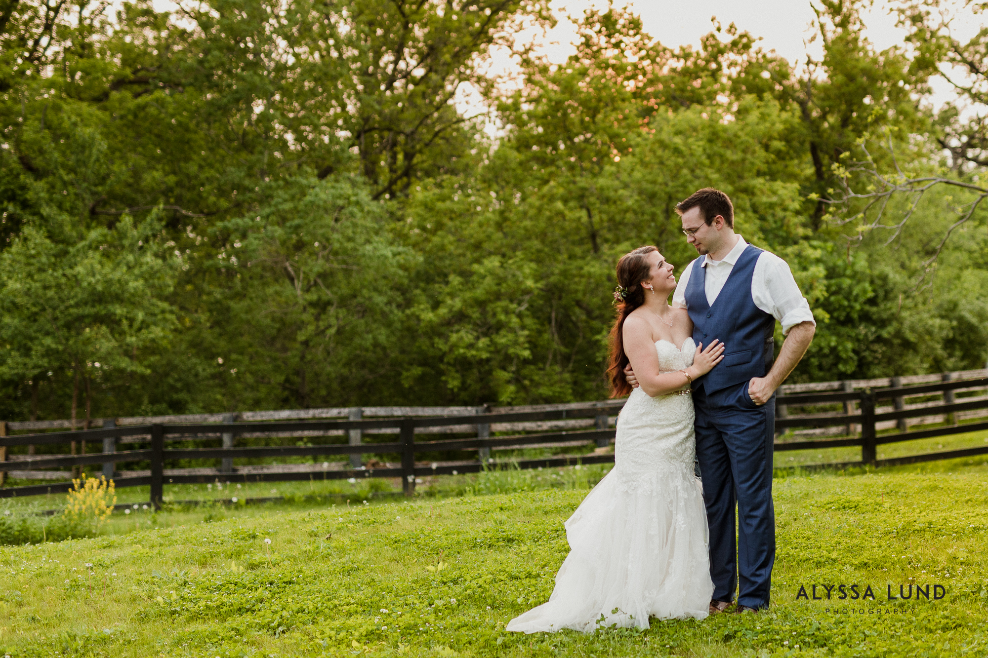 Colorful bohemian wedding photography at Golden Oak Farm-73.jpg