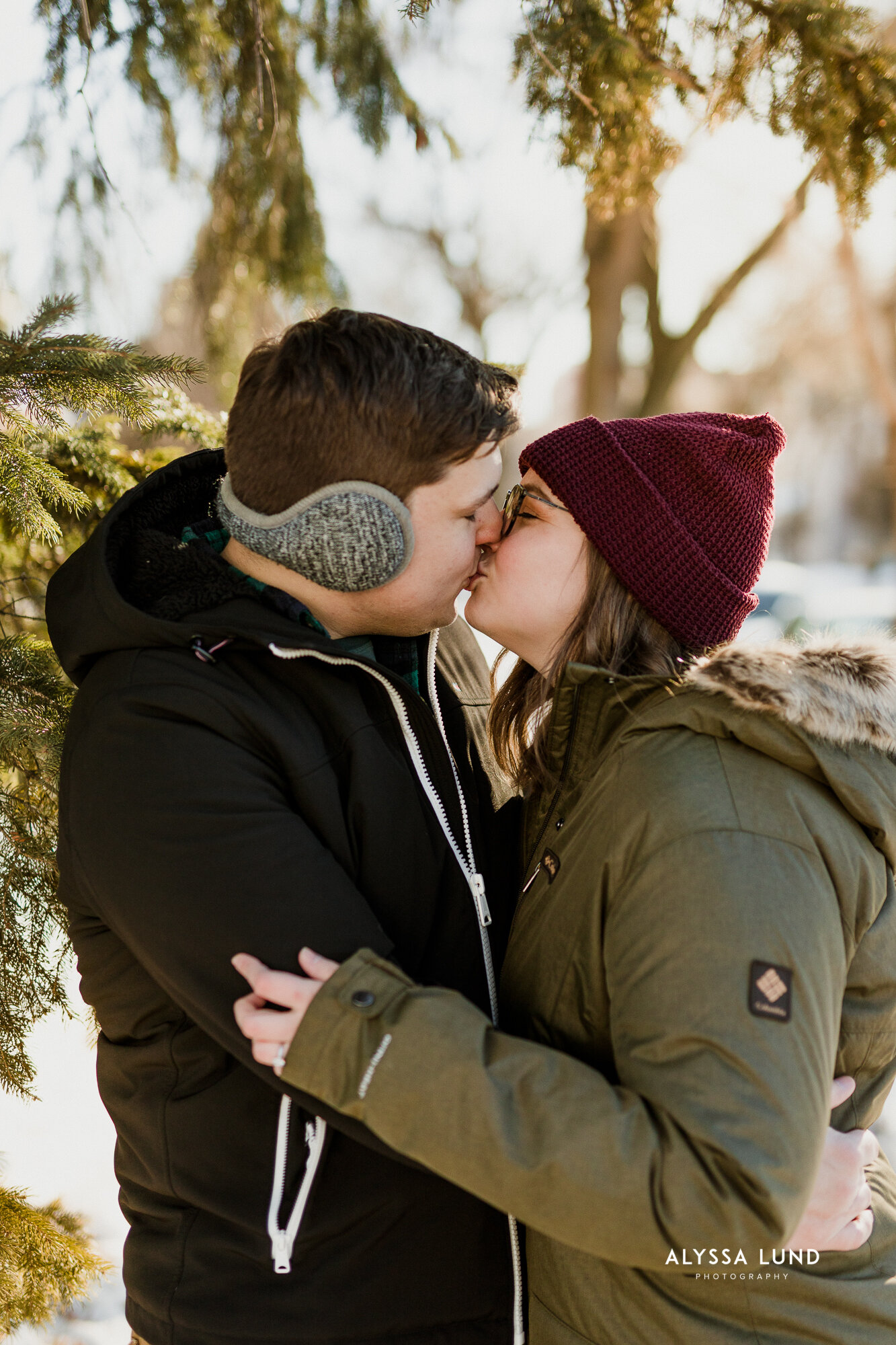 Minnesota outdoor engagement photography in the winter-13.jpg