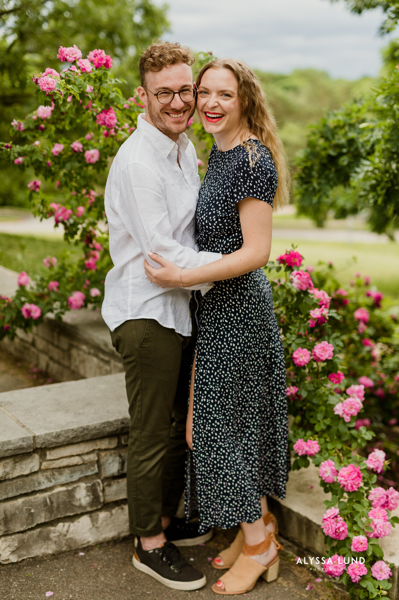 fun MN engagement session at the Arboretum and Urban Growler brewery-17.jpg