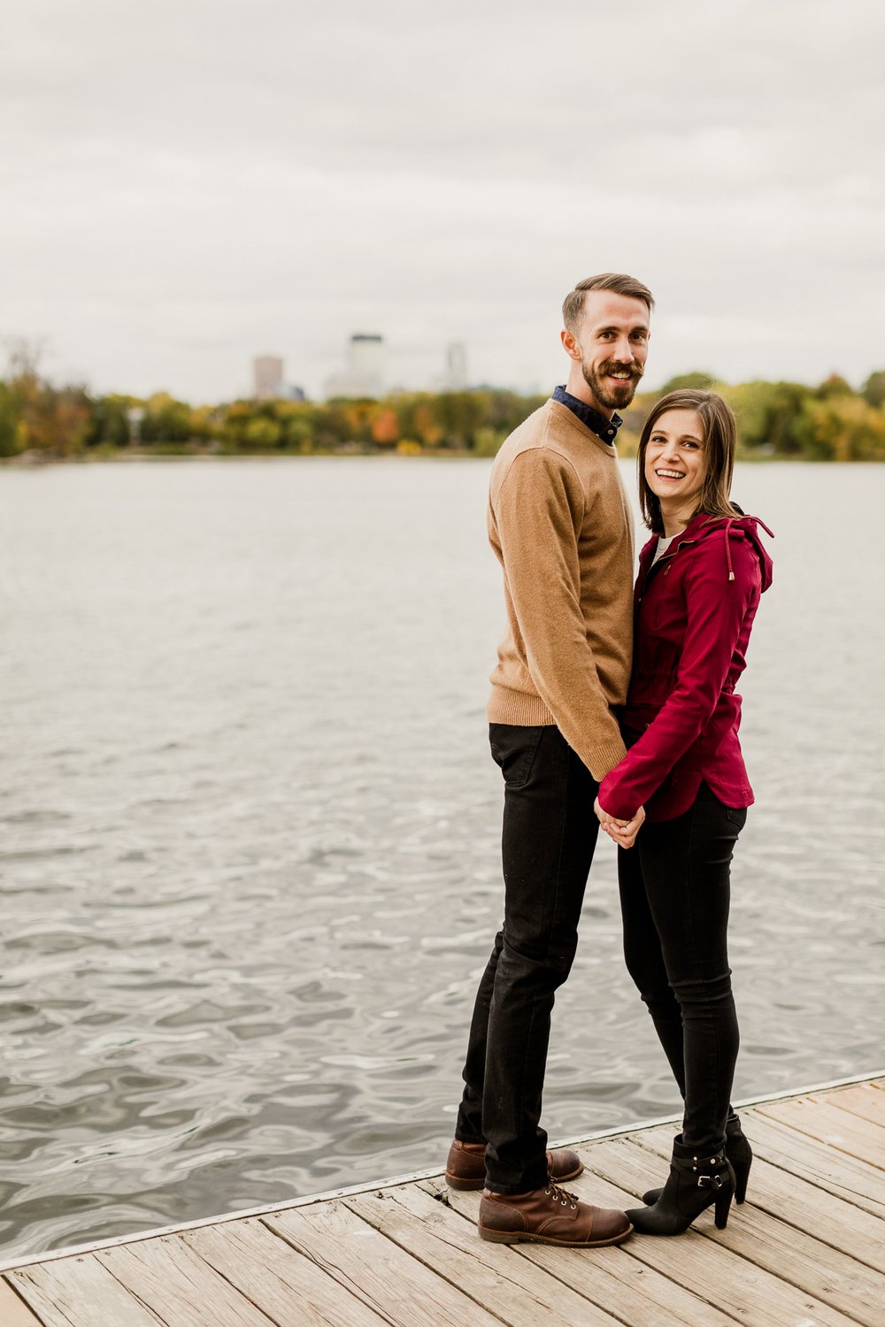 engagement session lake of the isles minneapolis-17.jpg