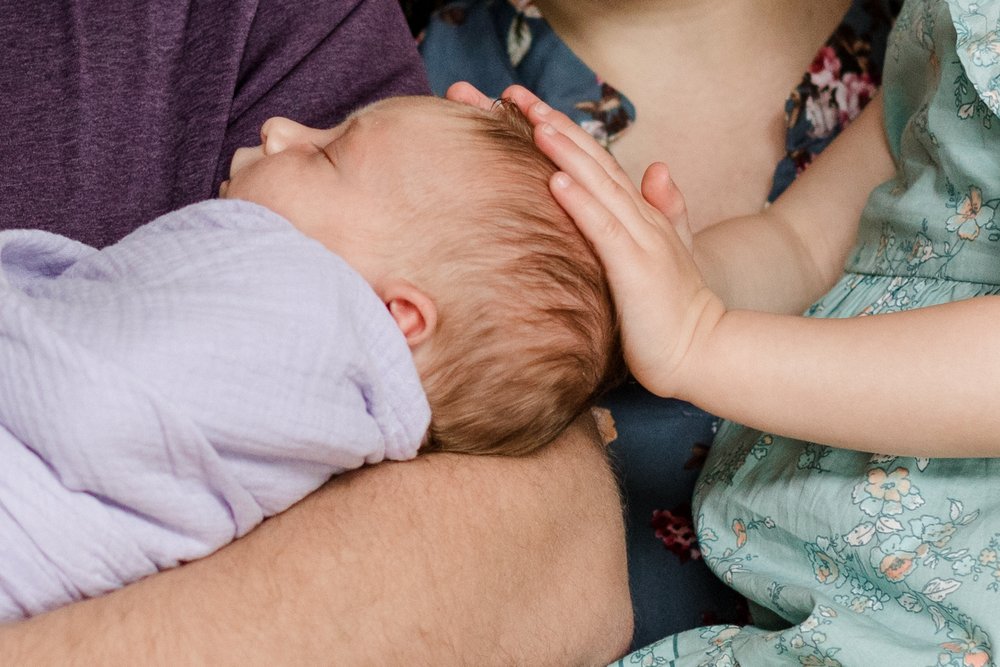 Minnesota lifestyle newborn photography-20.jpg