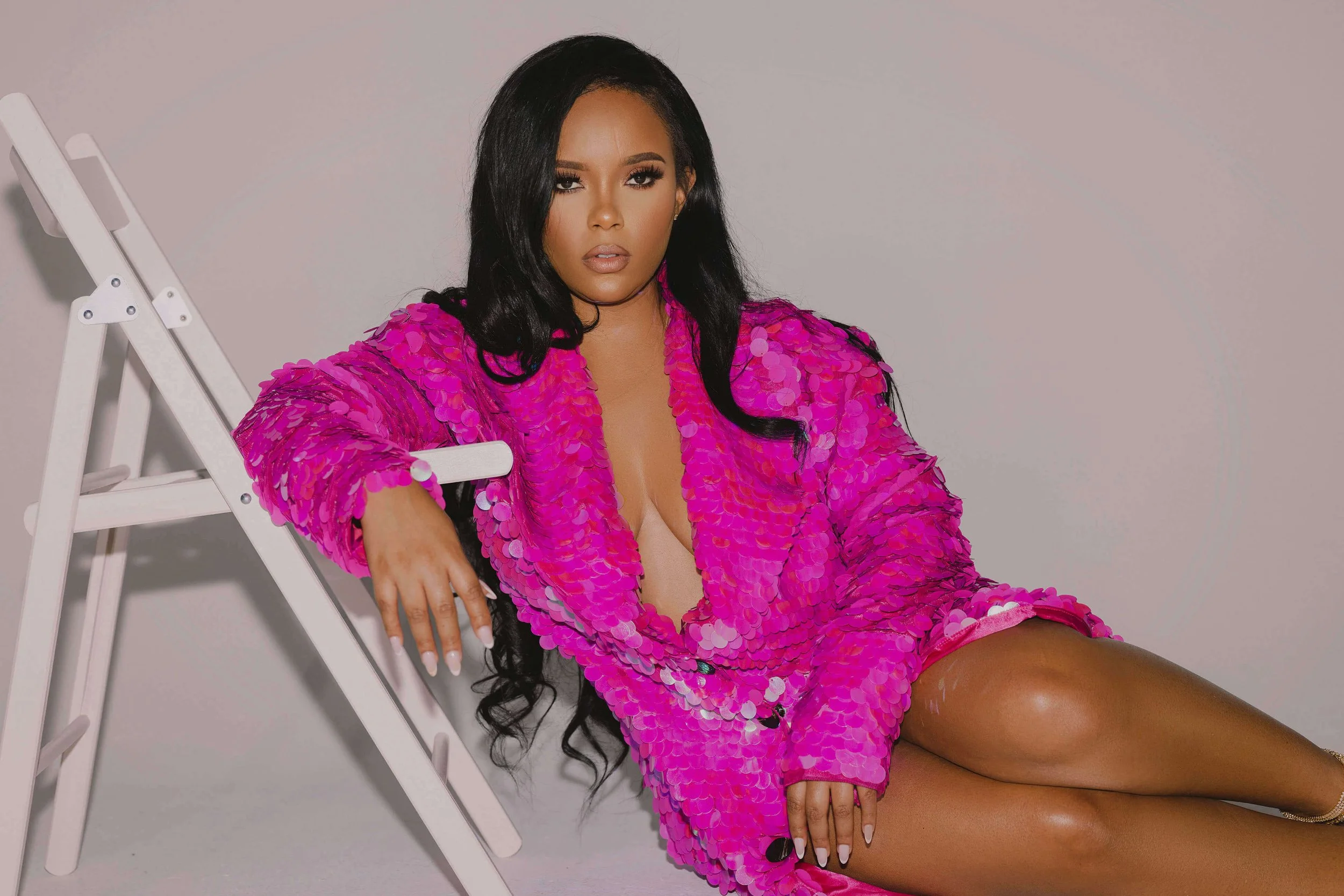 nichole-lynel-social-image-2. 