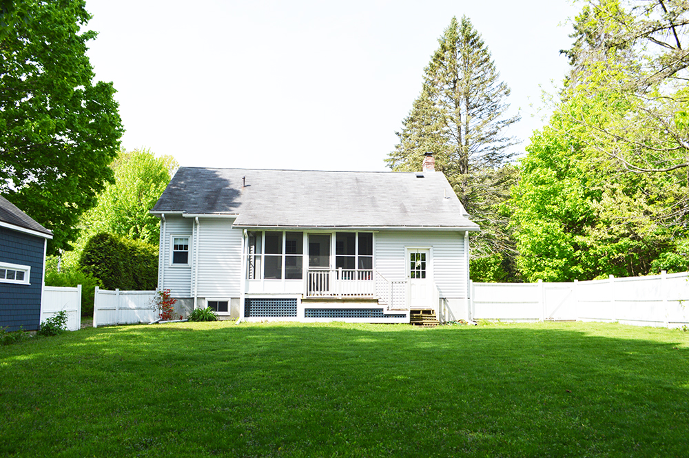 yard2.jpg