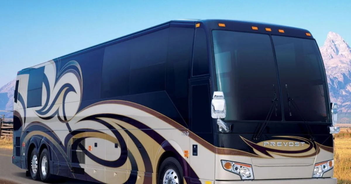 2012-prevost-car-x3-45-vip-aziz-ansari-season-4.jpg