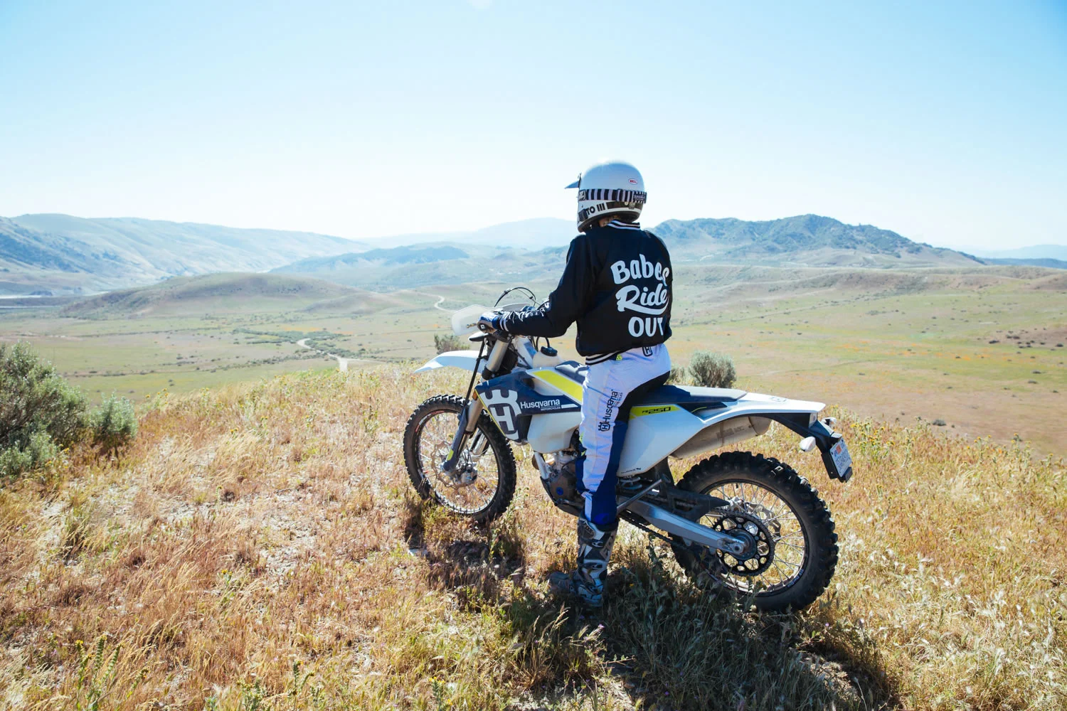 BABES IN THE DIRT131.jpg