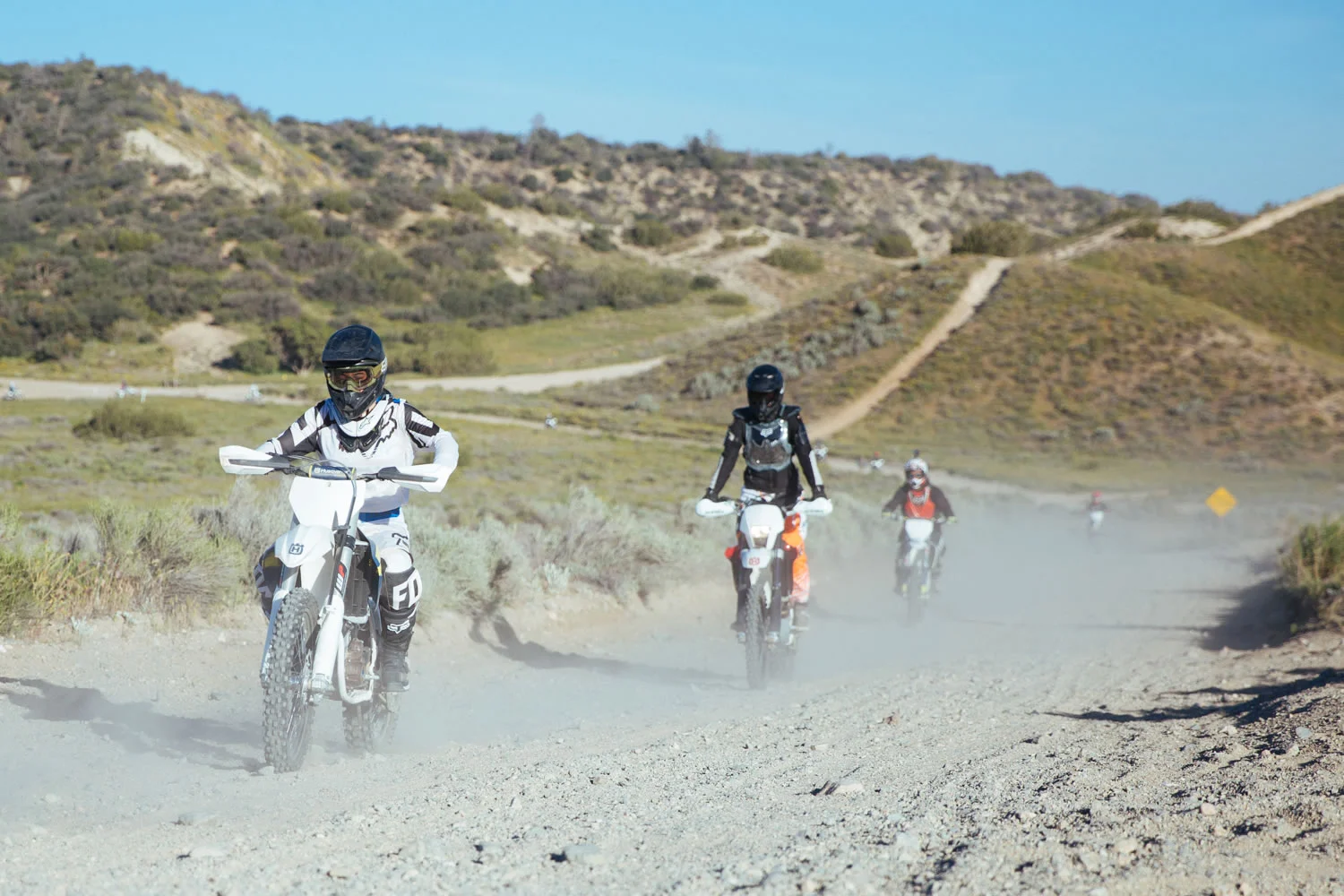 BABES IN THE DIRT155.jpg