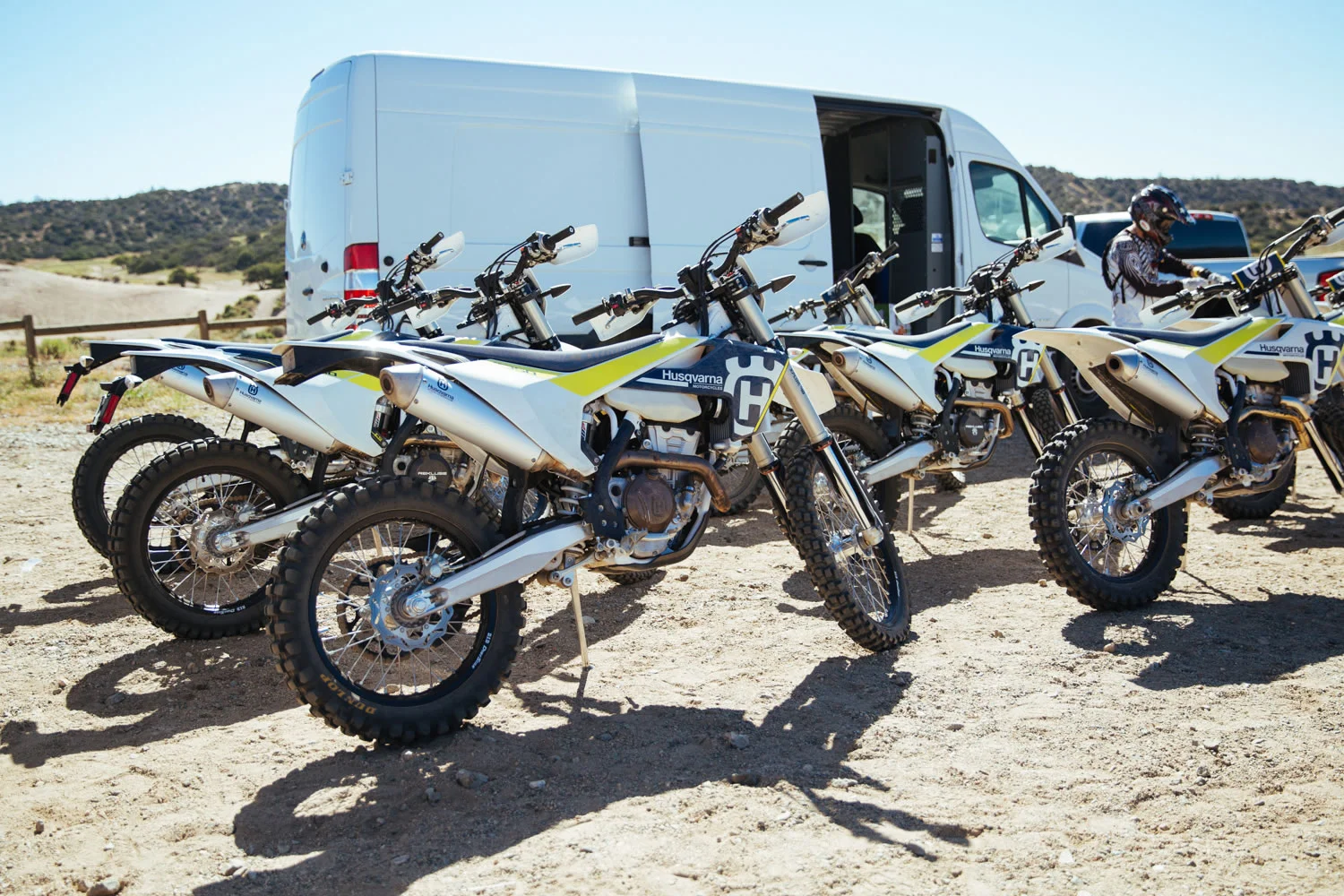 BABES IN THE DIRT177.jpg