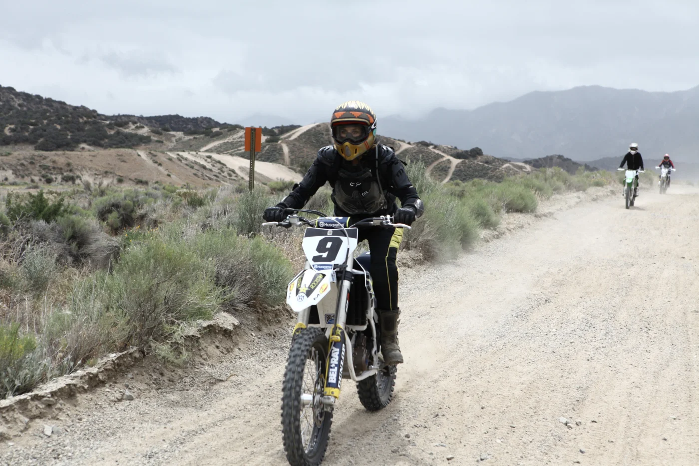 Babes in the Dirt_1589.jpg