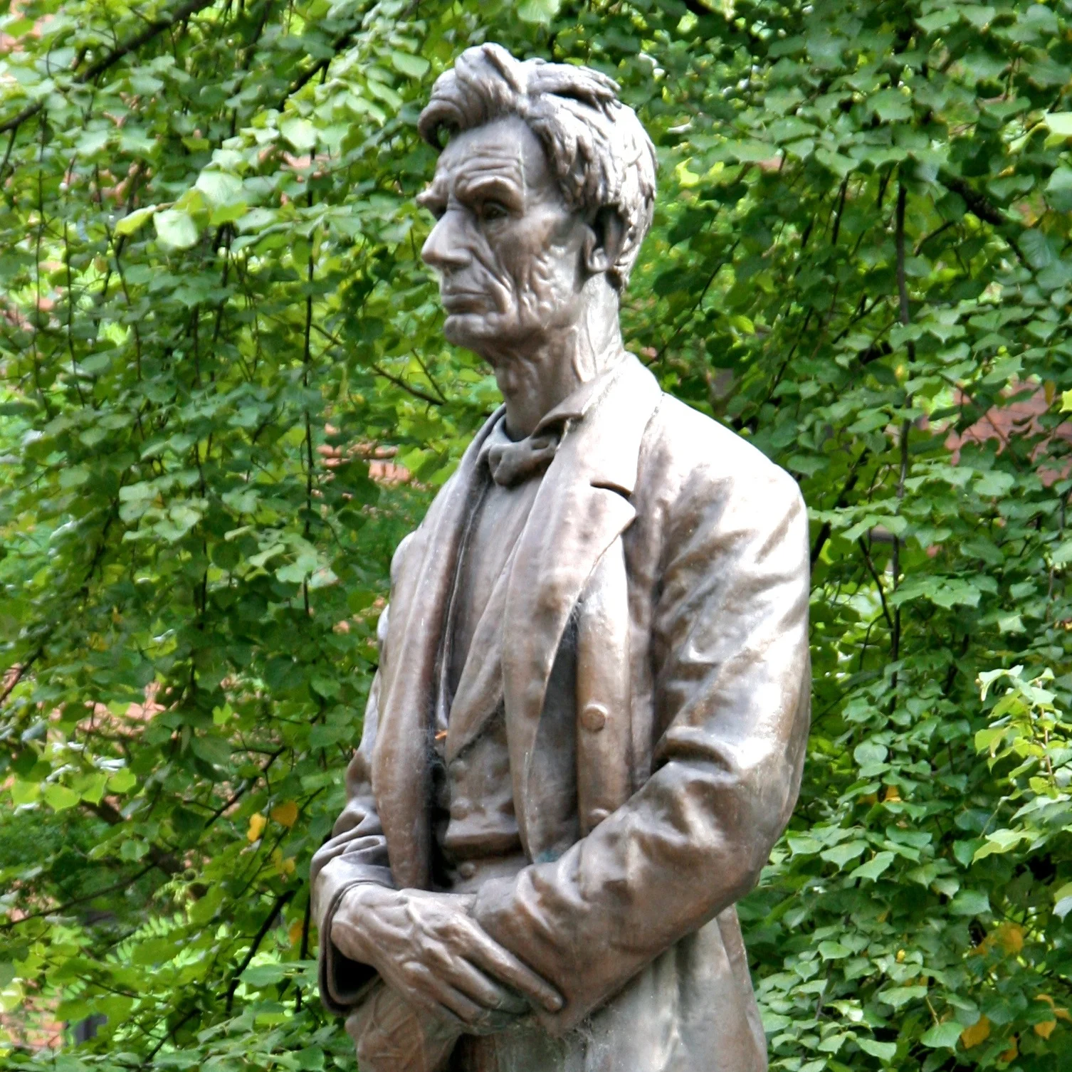 The Civil War, Abraham Lincoln, and Antislavery among Manchester Textile Workers