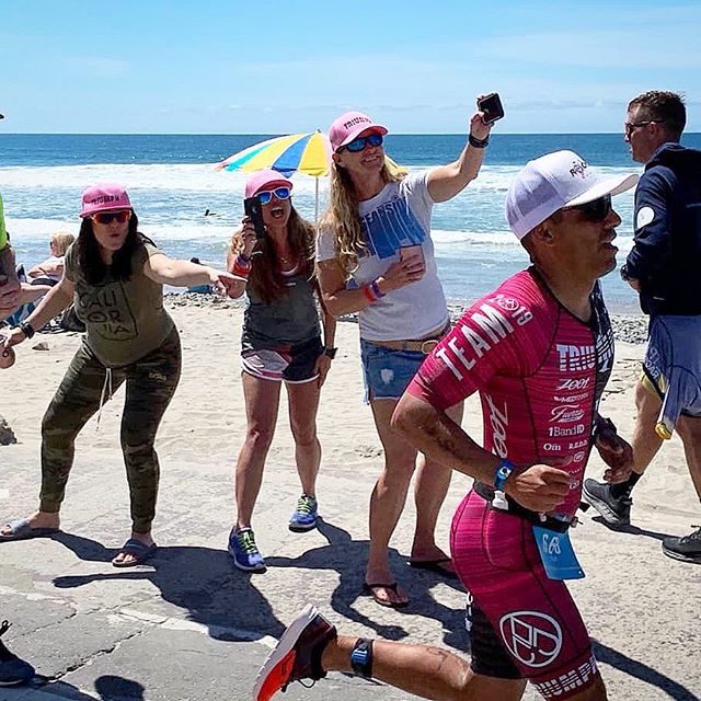 This is what it&rsquo;s all about!  Our boy @_its_just_ivan was out to crush Oceanside 70.3 (which he did 😏), and with the help of his Triumph family!
@rmakimaa05 @jaygar23 @imtribecca all showed up giving him all the support each time he passed! 🗣