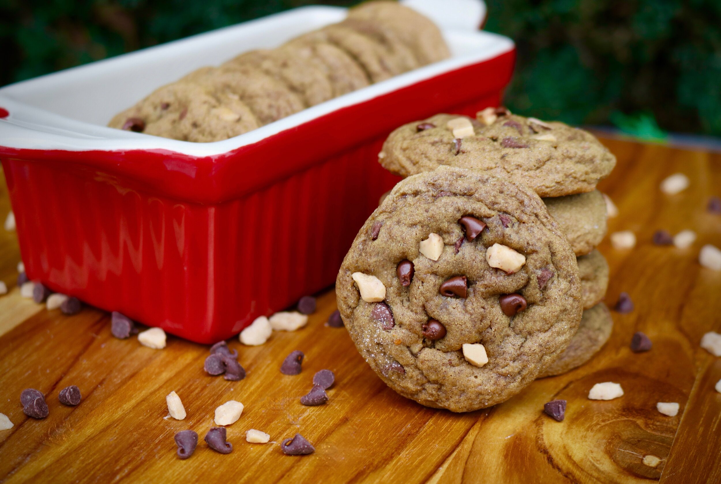 Chocolate Chip Gingerbread Cookies With Toffee